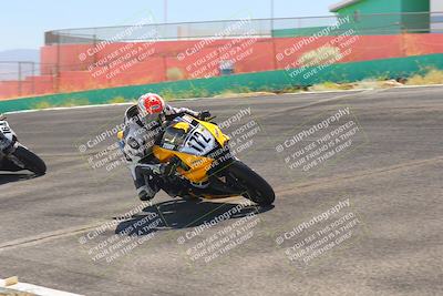 media/Jun-05-2022-WERA (Sun) [[64b01df28d]]/Race 13 senior superbike/